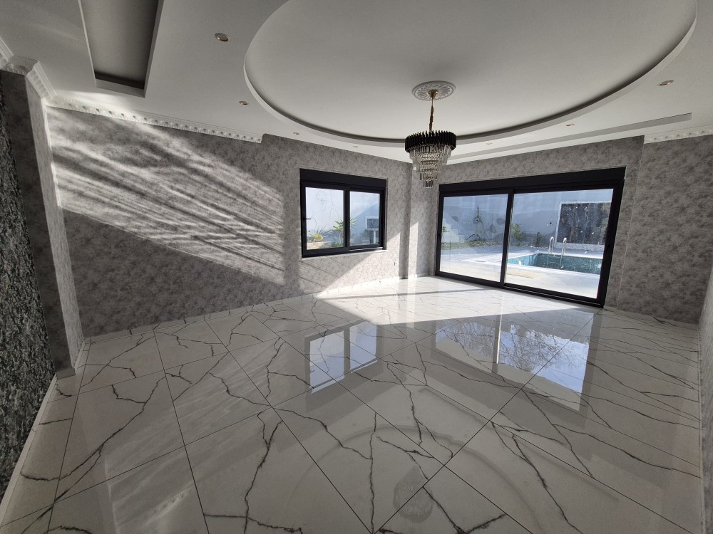 Luxury Detached Villa for Sale in Alanya Bektaş  Private Pool, Underfloor Heating & Spacious Garden**