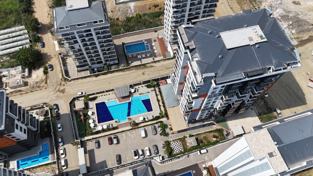 Mahmutlar – site üstten görünümTop floor 1+1, rent guarantee
