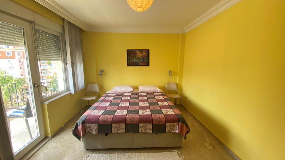 Fully Furnished 2+1 Apartment for Sale in Alanya Cikcilli – Pool & Partial Sea View