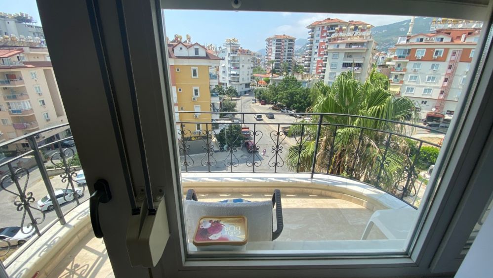 Fully Furnished 2+1 Apartment for Sale in Alanya Cikcilli – Pool & Partial Sea View