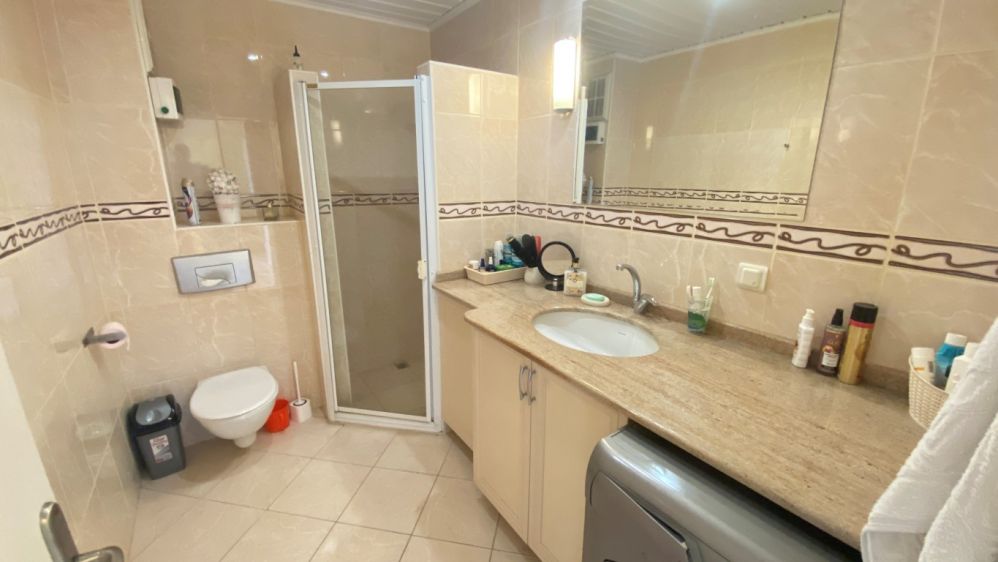 Fully Furnished 2+1 Apartment for Sale in Alanya Cikcilli – Pool & Partial Sea View