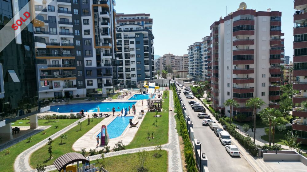 Furnished 1+1 Apartment for Sale in Mahmutlar, 500 m to the Sea