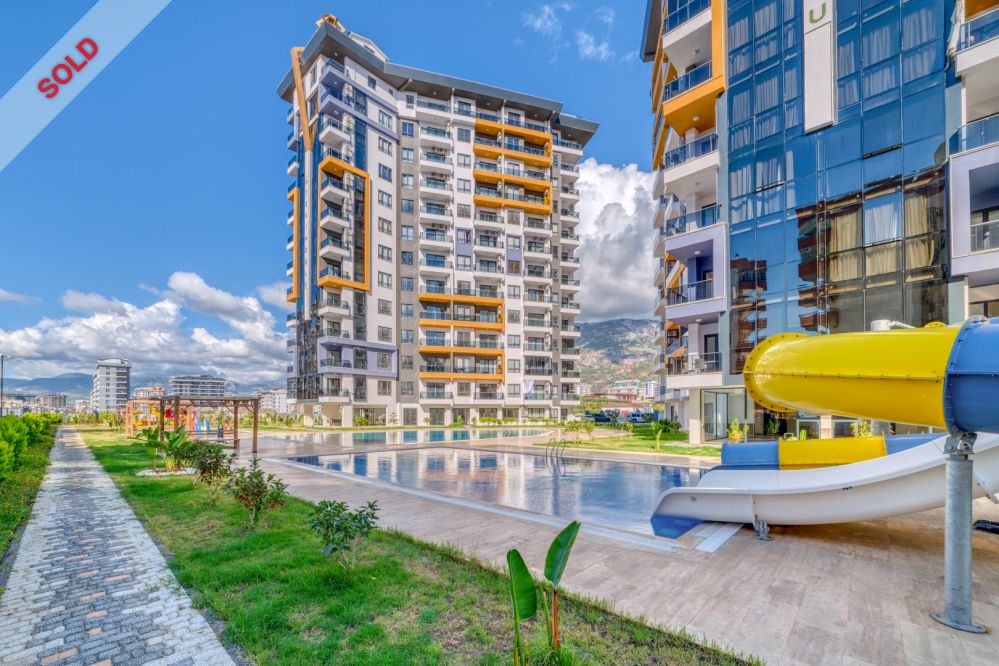 Furnished 1+1 Apartment for Sale in Mahmutlar, 500 m to the Sea