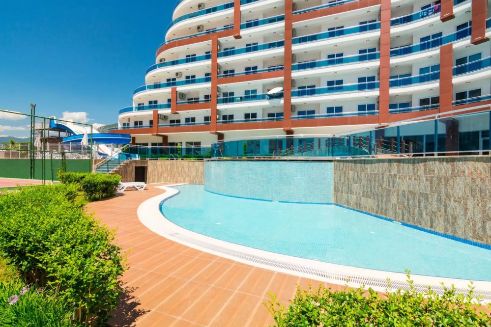 Alanya Mahmutlar Lumos Residence 3+1 Duplex Flat with Separate Kitchen