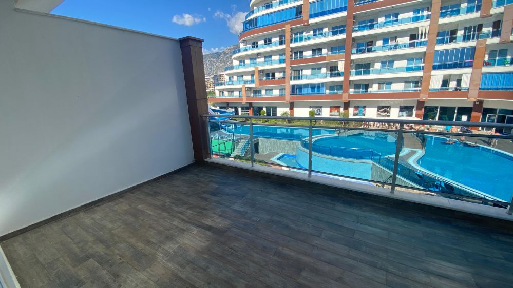 Alanya Mahmutlar Lumos Residence 3+1 Duplex Flat with Separate Kitchen