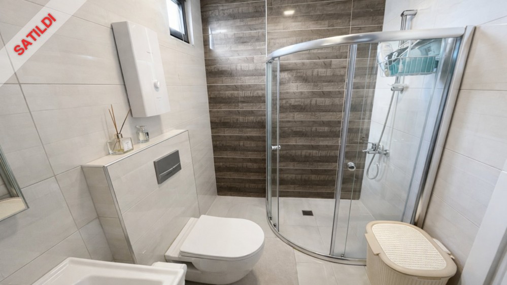 Furnished Luxury 1+1 Apartment for Sale in Mahmutlar, Alanya – Ideal for Investment