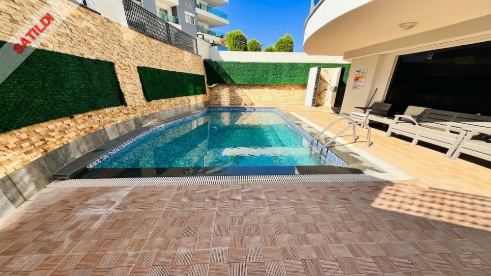 Furnished Luxury 1+1 Apartment for Sale in Mahmutlar, Alanya – Ideal for Investment
