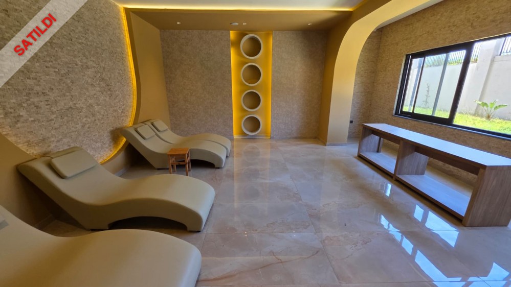 دوبلکس ۲+۱ مبله برای فروش در آلانیا پایالار | زندگی با استخر و امکانات رفاهی در Faralya Residence