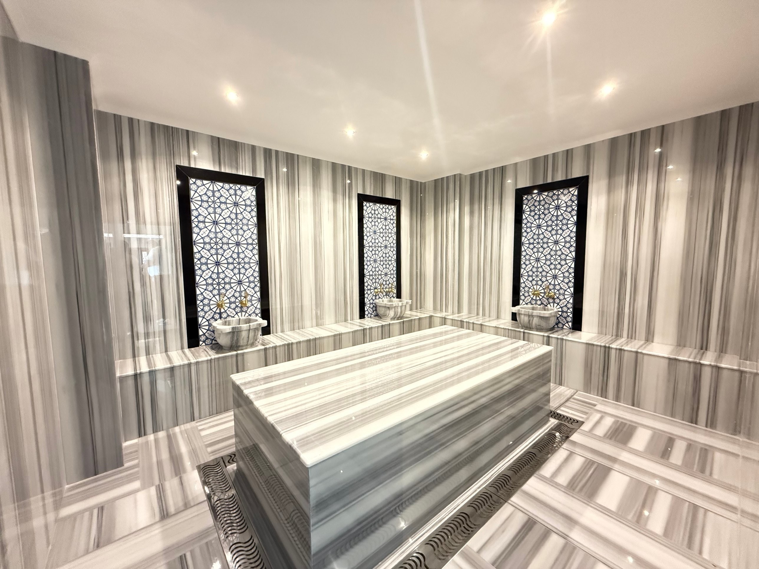 Apartment for sale in Avsallar – Turkish hamam