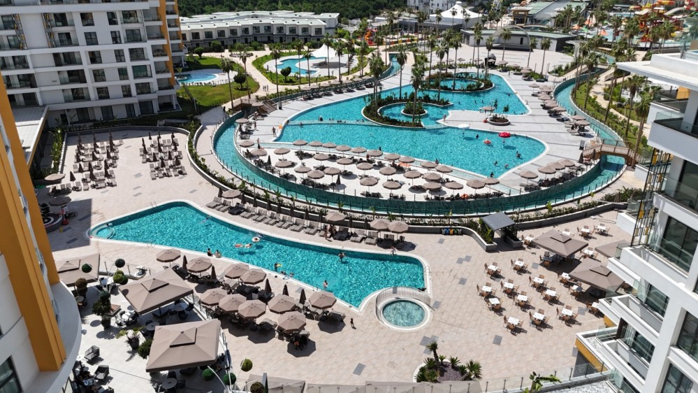Alanya Türkler'de Ultra Lüks Denize Sıfır Konut Projesi