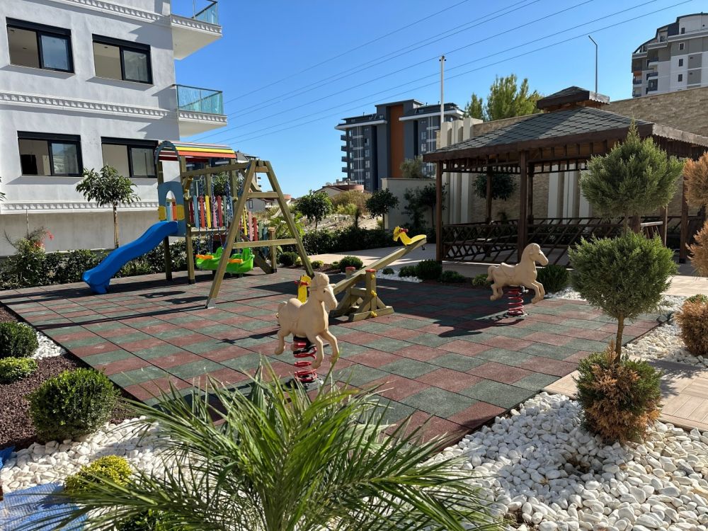 Modern Luxury Apartments Near the Sea in Alanya