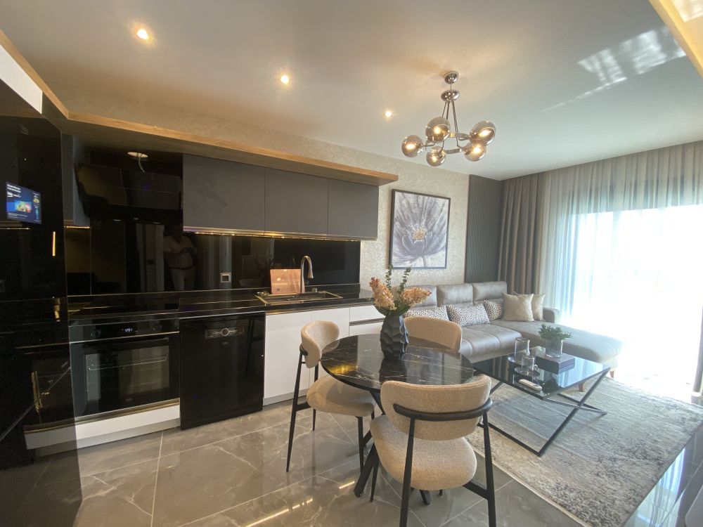 Luxury Residential Project with Sea View in Alanya Avsallar