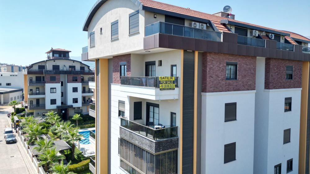 Alanya Oba’da Kale ve Doğa Manzaralı 3+1 Dubleks Satılık Daire | Kavi Home AKR Sitesi