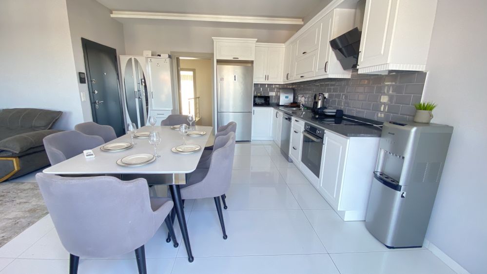 Alanya Oba’da Kale ve Doğa Manzaralı 3+1 Dubleks Satılık Daire | Kavi Home AKR Sitesi