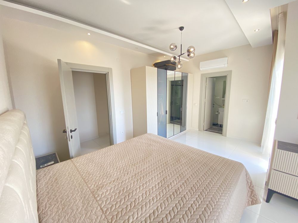 Alanya Oba’da Kale ve Doğa Manzaralı 3+1 Dubleks Satılık Daire | Kavi Home AKR Sitesi